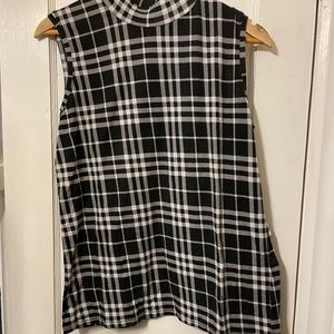 Sleeveless cotton T